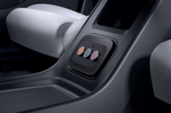 重構(gòu)內(nèi)飾豪華實(shí)用新標(biāo)桿，格拉默為SU7打造&ldquo;高得房率&rdquo;副儀表板